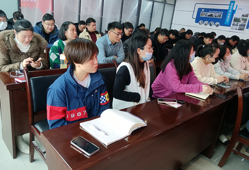 凝心聚力謀發(fā)展,砥礪奮進(jìn)譜新篇 農(nóng)達(dá)生化召開2021年度工作總結(jié)會(huì)議(圖6) 凝心聚力謀發(fā)展,砥礪奮進(jìn)譜新篇 農(nóng)達(dá)生化召開2021年度工作總結(jié)會(huì)議(圖6)